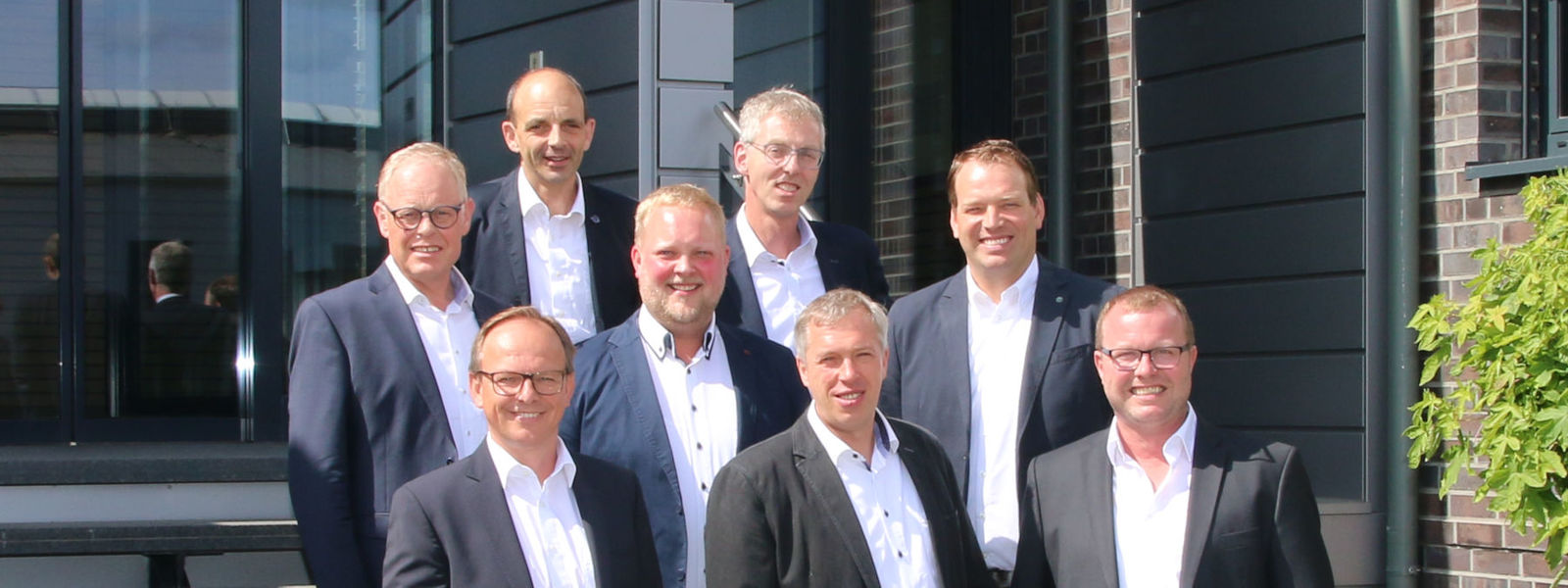 Vorstand und Aufsichtsrat